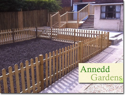 http://www.annedd-gardens.co.uk/ website