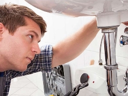 https://www.intoplumbingandheating.co.uk/ website