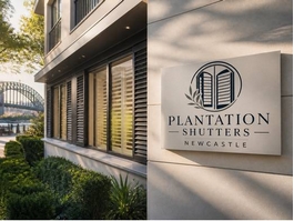 https://plantationshuttersnewcastle.com.au/ website