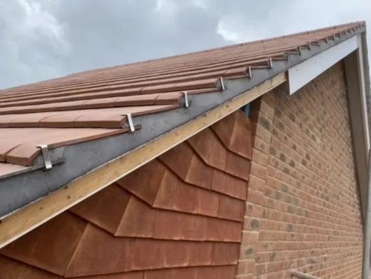 https://roofersguildford.com/ website